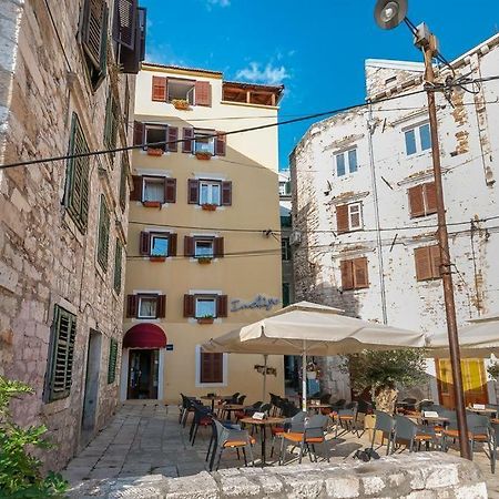 Sibenik Antique Studio Apartment - Old Town Ngoại thất bức ảnh