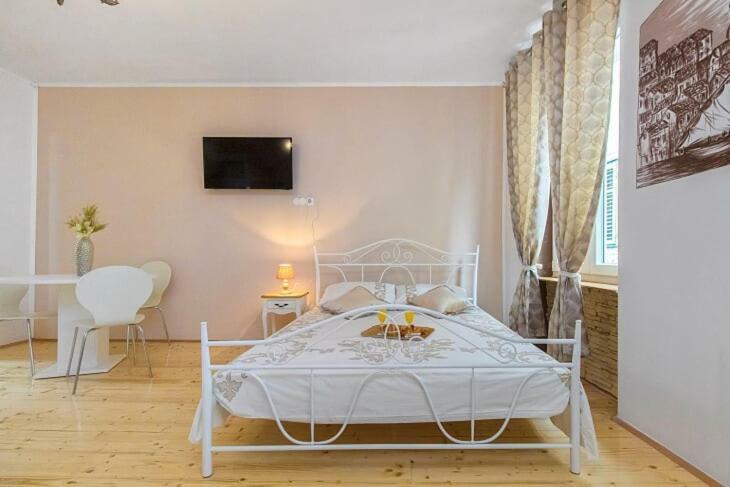 Sibenik Antique Studio Apartment - Old Town Ngoại thất bức ảnh